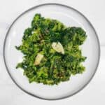 Simple sauteed broccoli rabe with garlic recipe.