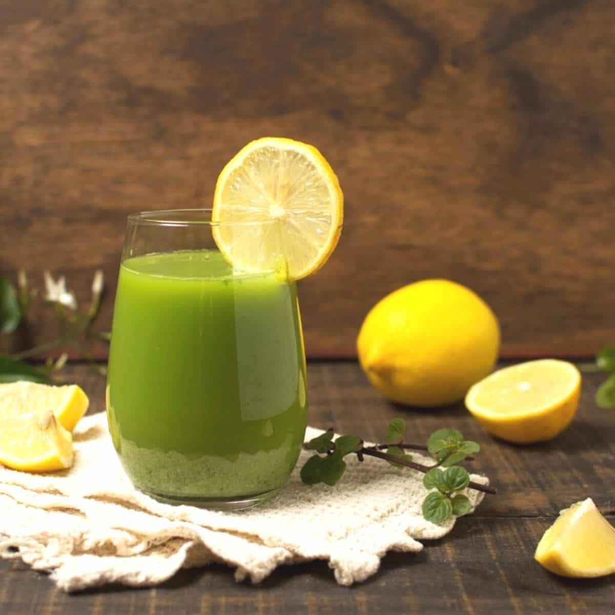 How to Make Green Juice Recipe for Glowing Skin