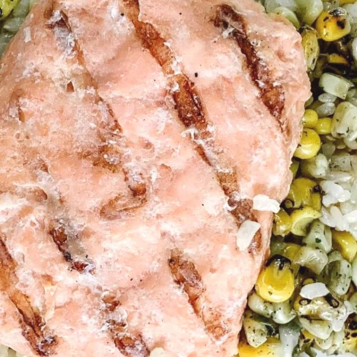 The perfect easy lunch recipe, lemon salmon with brown rice