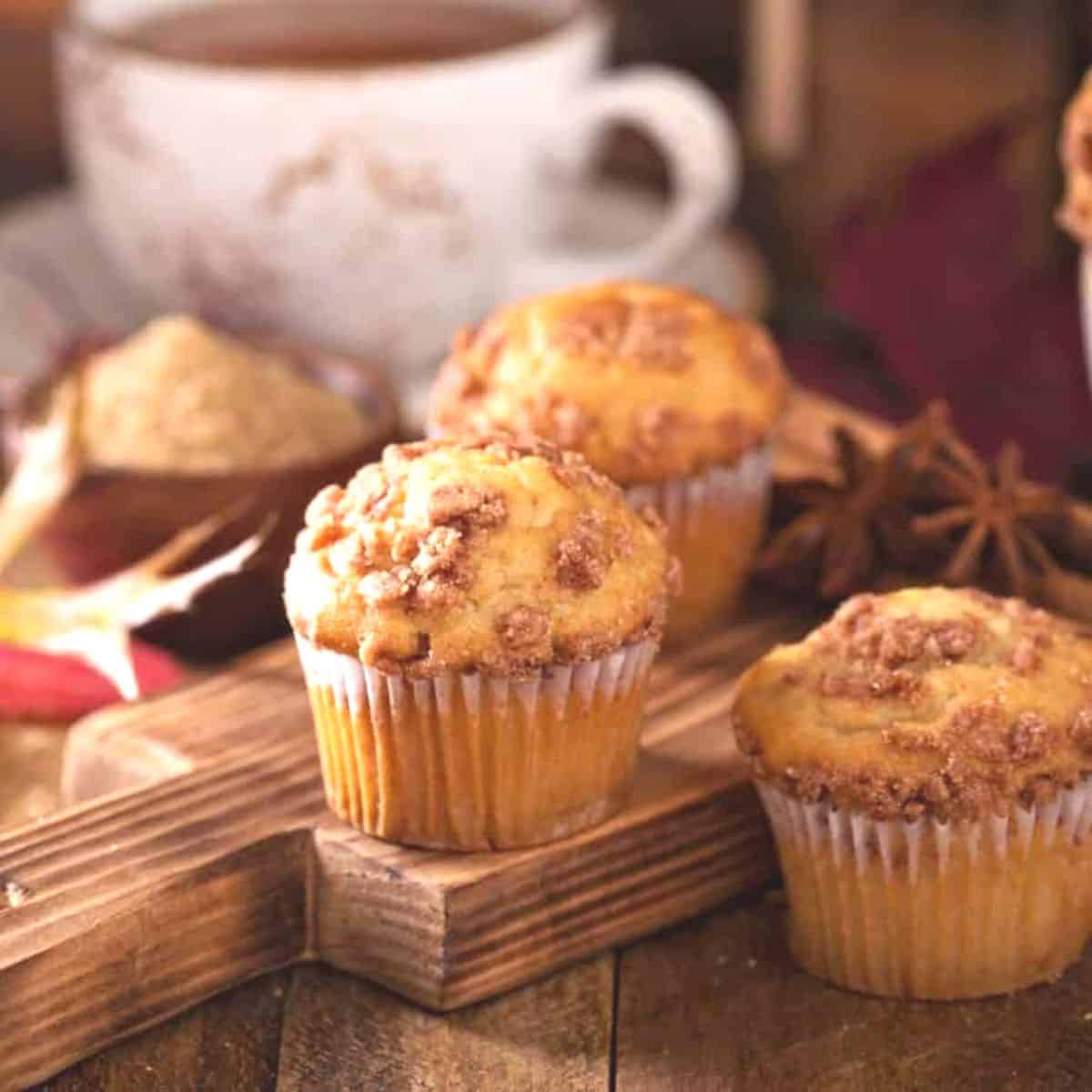 how to make easy gluten free cinnamon streusel muffins