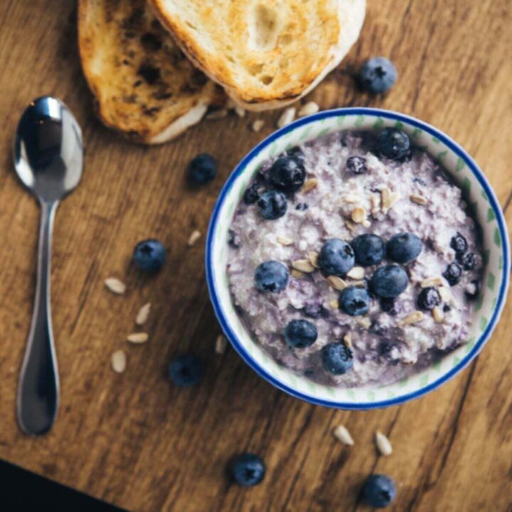 Healthy recipe for blueberry hemp overnight oats for brain and gut health